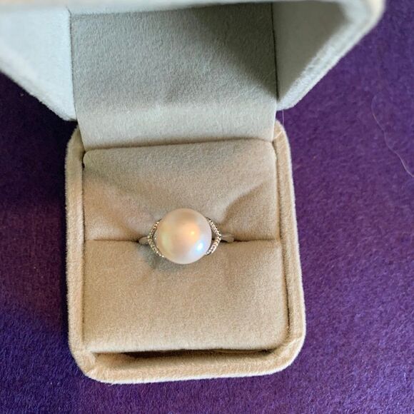 New earrings, no tags, 925  sterling silver, 4 real pearls, drop style, clear cr - Picture 11 of 16